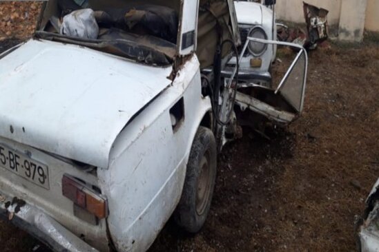 Tərtərdə yol qəzası - maşın parçalandı, 2 nəfər öldü