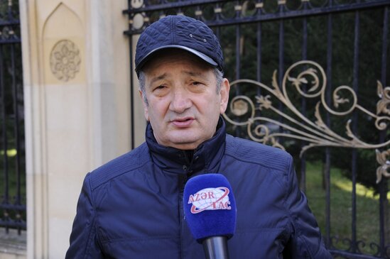 Sabiq mətbuat katibini maşın vurdu: Vəziyyəti...