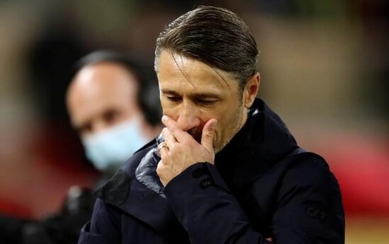 "Monako" Kovaçı istefaya göndərdi