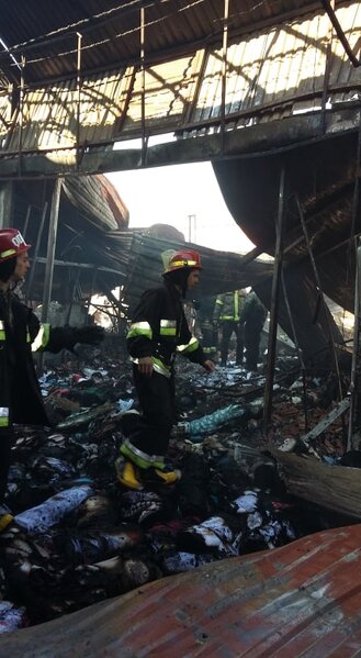 "Səhər işə çatanda yanğın başlamışdı"-Malları yanan sahibkar