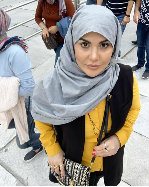 Xatun İstanbuldan foto paylaşdı: "Allahım, sənə sığınıram"