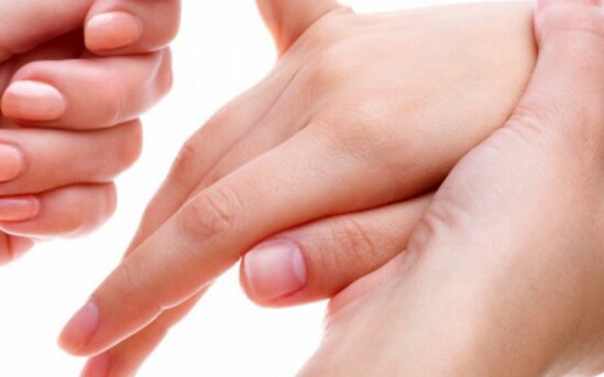 Çeçələ barmağın sirri - Sağlamlığınızı belə yoxlayın