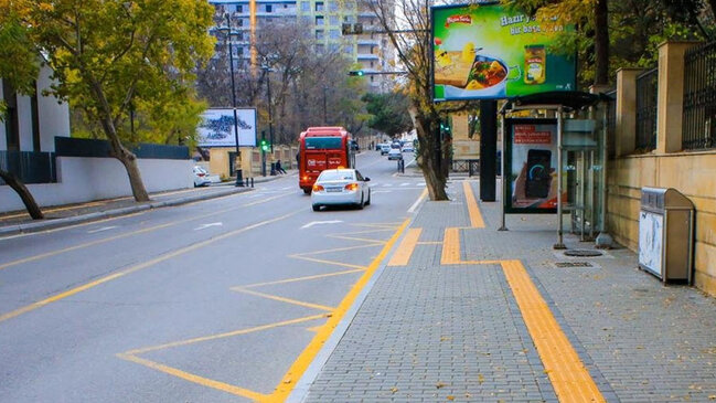 "Yollarda görülən bu tədbirlər fiziki qüsurlu şəxslərin hərəkətini rahatlaşdırır​" - RƏY