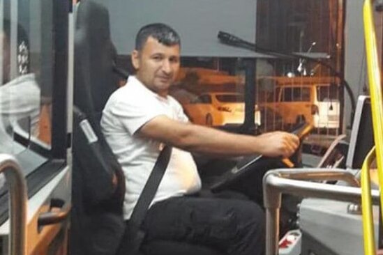 Avtobus sürücüsü işlədiyi deyilən direktora cinayət işi açıldı
