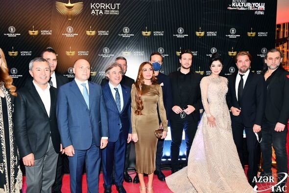 Arzu Əliyevaya Türkiyədə mükafat verildi - FOTOLAR