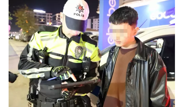 15 yaşlı sürücü polisə tabe olmadı – Qaçarkən yaxalandı və cərimələndi - VİDEO