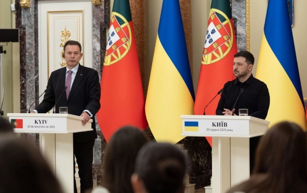 Zelenski: "Seçki üçün lazımi infrastruktur yaradılır"