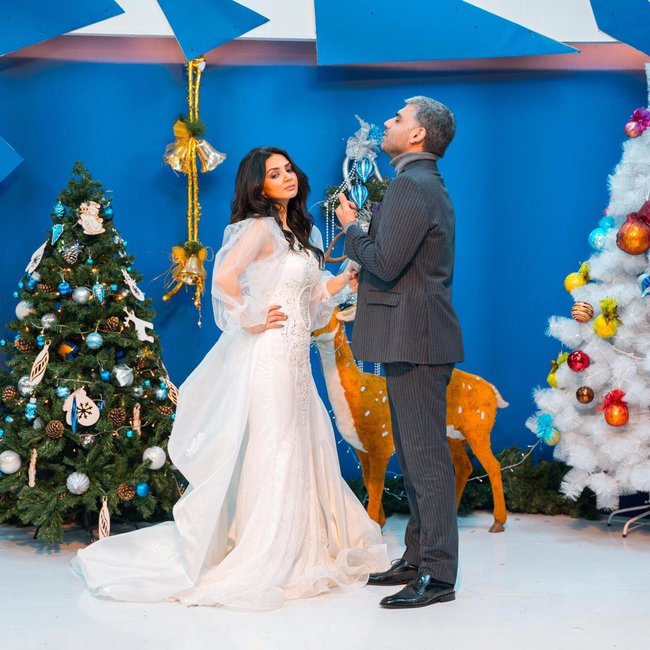 Aparıcı Könülün tanınmış müğənni ilə səmimi görüntüləri yayıldı - FOTOLAR + VİDEO