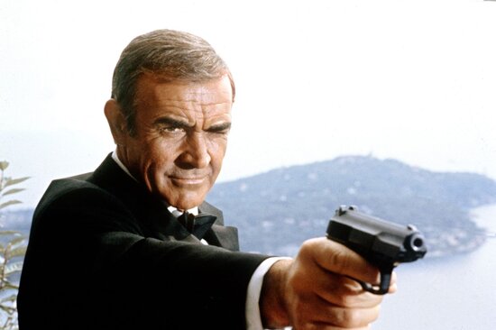 "Ceyms Bond"un tapançası fantastik qiymətə satıldı