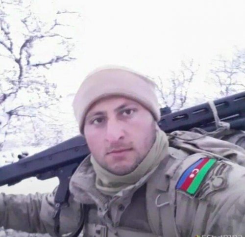 Babası qəhrəman, əmisi şəhid olan hərbçimizi TANIYIN - FOTO