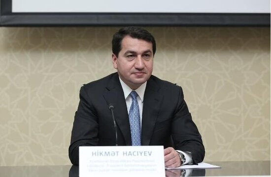 Hikmət Hacıyevdən Yeni il təbriki - FOTO