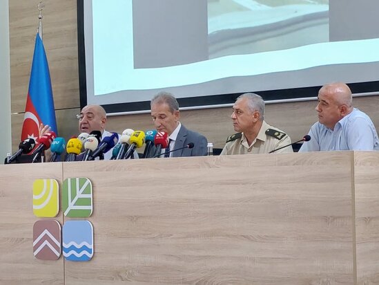 Xəzərdəki partlayışla bağlı BRİFİNQ - CANLI YAYIM