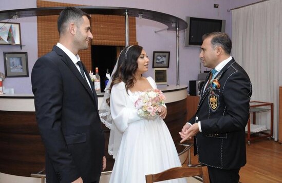 Murad Adıgözəlzadənin qızının toyu olub - FOTOLAR