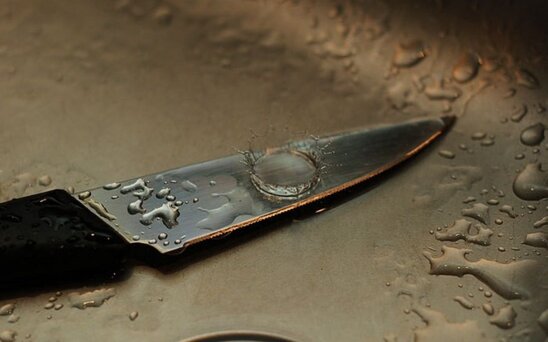 "Qobu Park"da CİNAYƏT - Gənc oğlan bıçaqlandı