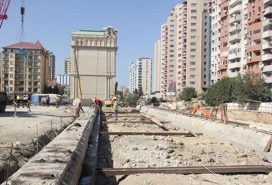 Bakıda yeni metro stansiyasının inşasına başlanıldı - FOTO