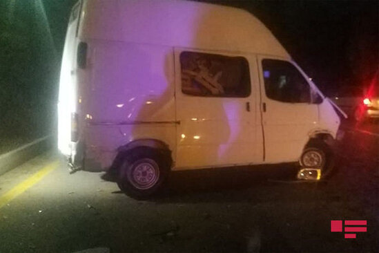 Bakıda qapaqsız quyu yol qəzasına səbəb oldu - FOTO/VİDEO