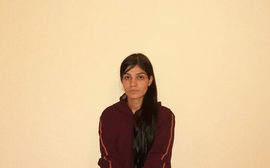 Azərbaycanda polisin saxladığı qadın: "Şeytan aldatdı" - VİDEO