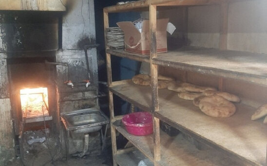 Çörək sexində iyrənc mənzərə - FOTO