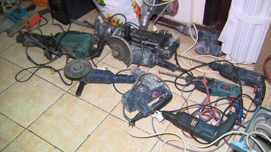 Bakıda təmir işləri gedən 22 evdən oğurluq edən şəxs saxlanılıb - VİDEO