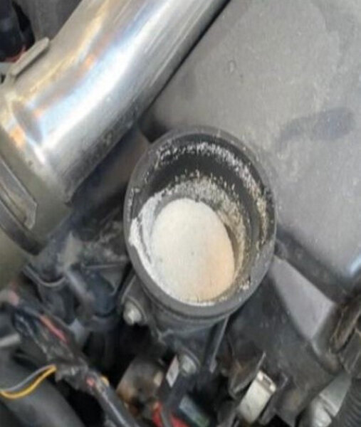 Keçmiş sevgilisinə DƏHŞƏTLİ TƏLƏ: 2 kilo şəkəri... - FOTO