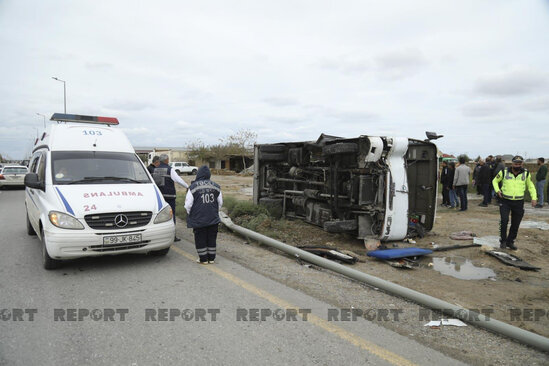 İçi sərnişin dolu avtobus aşdı, yaralılar var - FOTO