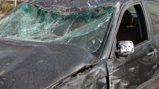 Bakıda polis qəza törətdi - Komaya düşdü