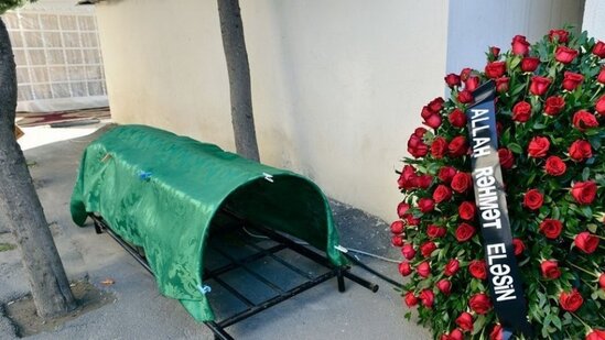 Azərbaycanın fəxri həkimi vəfat etdi - FOTO