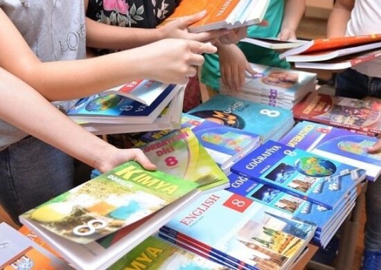 "Bu günkü dərsliklər şagirdlər üçün yox, müəllimlər üçün yazılır" - AÇIQLAMA