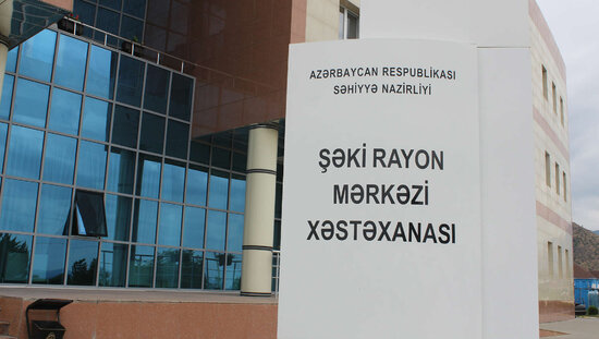 "Sənə elə iynə vuraram, 2 günə sağ qalmazsan" - Azərbaycanda həkim xəstəni ŞANTAJ ETDİ?