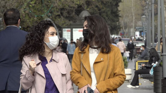 Tanınmış professordan yeniyetmələrin COVID-19-a yoluxması ilə bağlı HƏYƏCAN TƏBİLİ - VİDEO