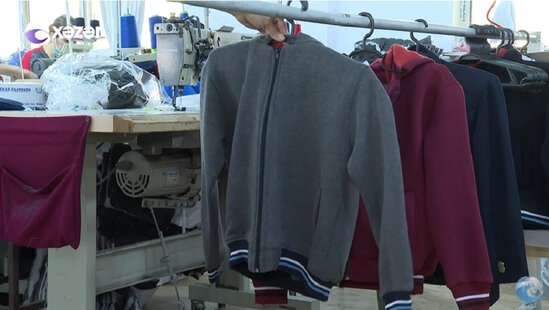 Azərbaycanda vahid məktəbli geyimi dəyişdirilə bilər - VİDEO