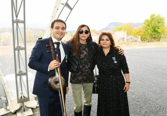 Kamança ustadının arzusu reallaşdı - VİDEO