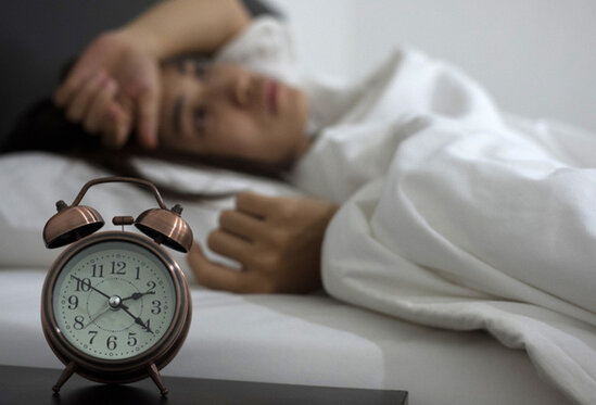 Gecə yuxudan eyni saatlarda oyanırsınızsa… - Qaraciyər saatı nədir?