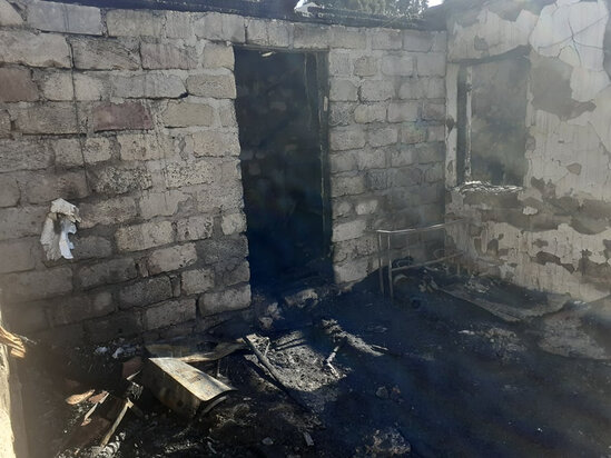 Azərbaycanda bir ailənin məhv olduğu dəhşətli yanğının təfərrüatları - FOTO/VİDEO