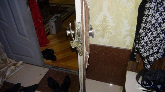 Balakəndə kişi sevgilisiylə əlbir olub həkimin evindən oğurluq edib - FOTO