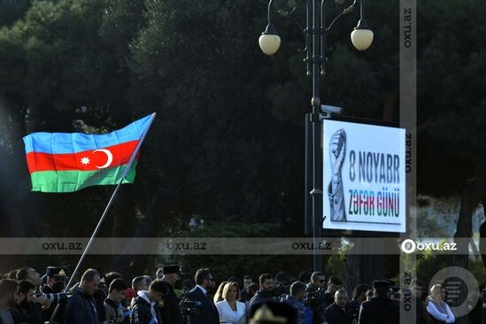 Bakıda Zəfər yürüşü başladı