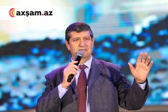 Bulvarda Zəfər Günü üçün səhnəyə çıxdılar - FOTOLAR