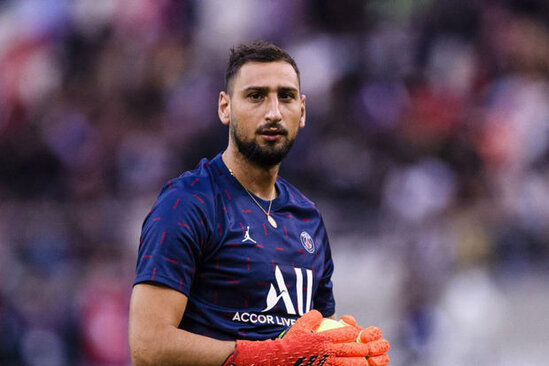 Donnarumma şikayət etdi: "Ehtiyatda oturmaq məni narahat edir"