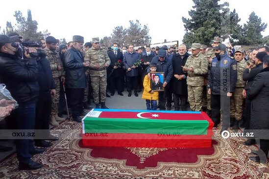 Erməni təxribatı nəticəsində şəhid olan hərbçimiz dəfn edildi - FOTOLAR