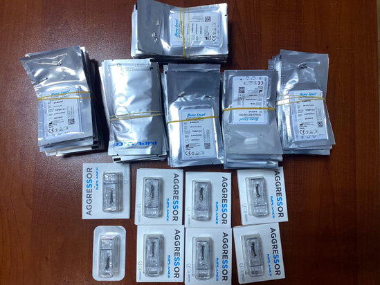 Külli miqdarda diş implantları tapıldı - FOTO