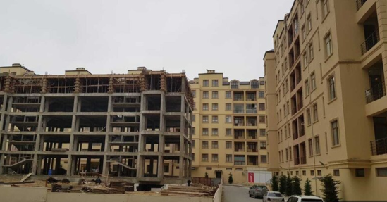 Qanunsuz bina tikən "Rahat Nəfəs" şəhid anasının halının pisləşməsinə səbəb oldu - ŞİKAYƏT