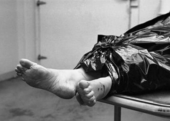 Evdə 5 nəfərin meyiti tapıldı