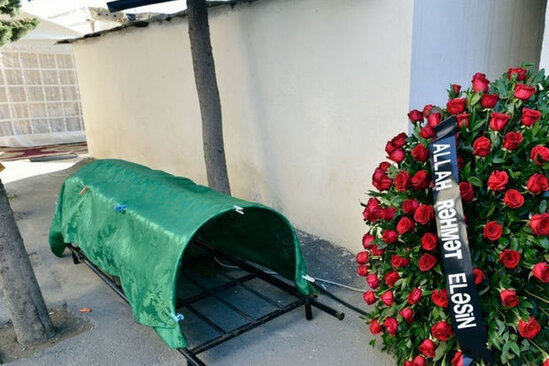 Azərbaycanda sabiq icra başçısı koronavirusdan ölüb