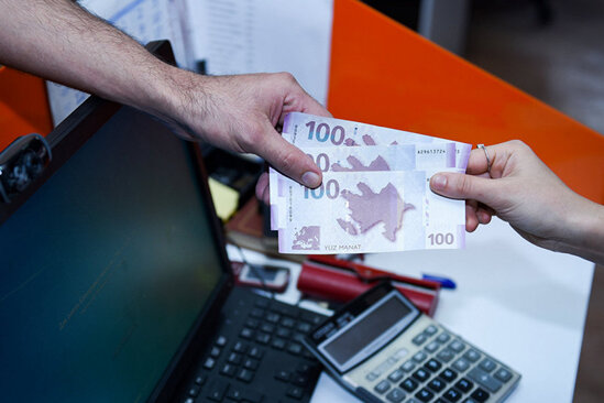 İşdən çıxan şəxslər dövlətdən pul ala biləcəklər - QAYDALAR