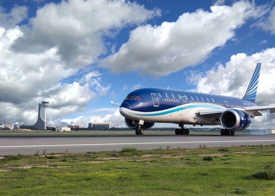 Bakı-Moskva təyyarəsinin uçuşu gecikir - SƏBƏB