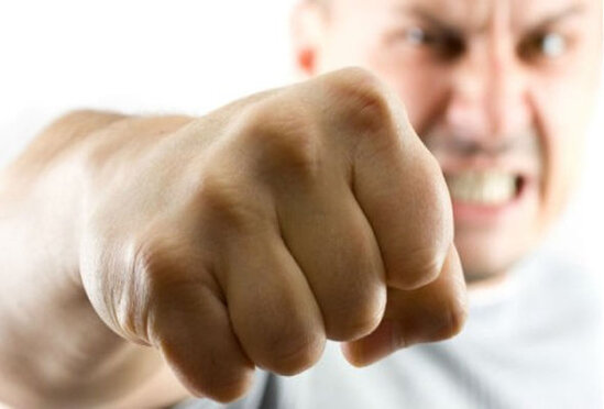 Abonent "Azərsu" ASC-nin əməkdaşını döydü