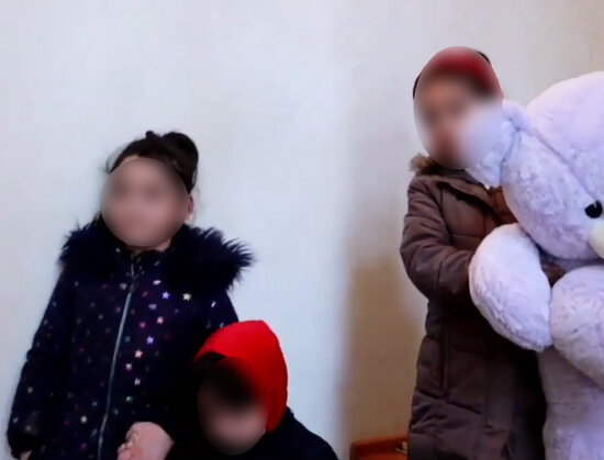 Xırdalanın "Bombey" məhəlləsinin uşaqları artıq sığınacaqdadır - VİDEO