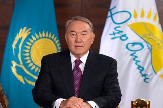 Dünya liderlərinin İLK PEŞƏLƏRİ: Metallurq, şoumen, küçətəmizləyən...