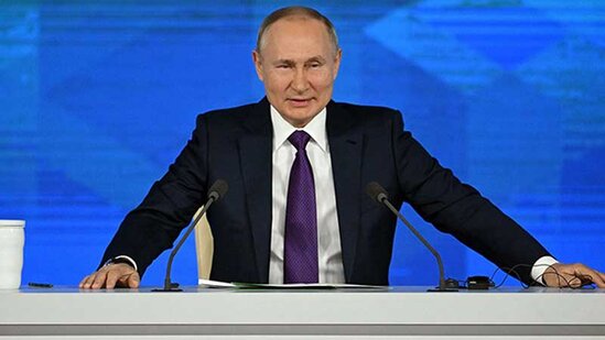 "Məhəmməd peyğəmbəri təhqir etmək azadlıq deyil" - Putin