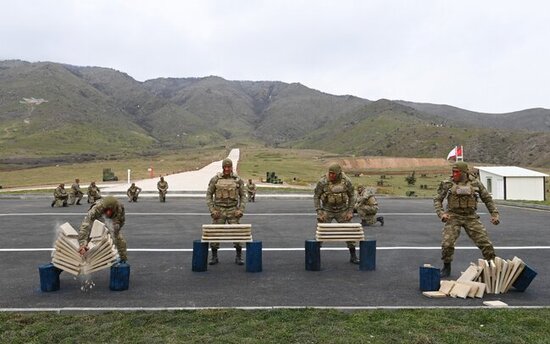 Prezident və ailəsinin Hadruta səfərindən FOTOLAR